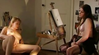 Brian Omally szóló wanking videóját készül nézni. Brutális szőrös férfi, szőrös hónaljjal. Piros nadrágban erekciót mutat, és meztelenül. Játszik a nagy pornó film magyarul farkával és ejakulál. Nézze meg a férfi maszturbációs pornót Brian Omally-val.